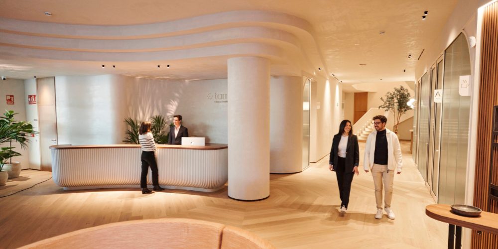 Tambre profile inside reception shot