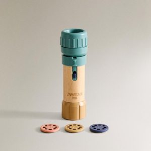 Zara space projector