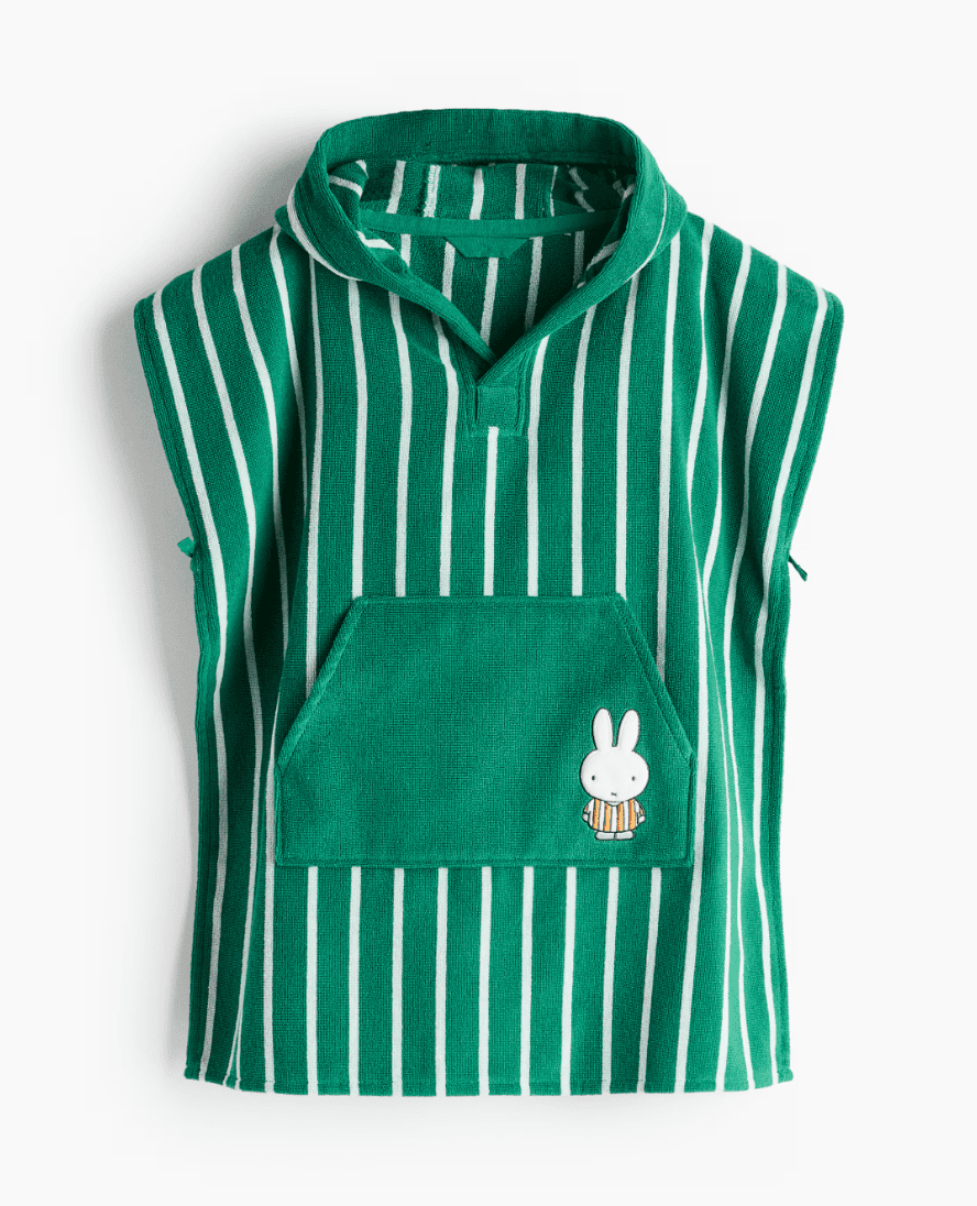 miffy-appliquéd-towel-cape