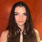 Profile picture of Lois